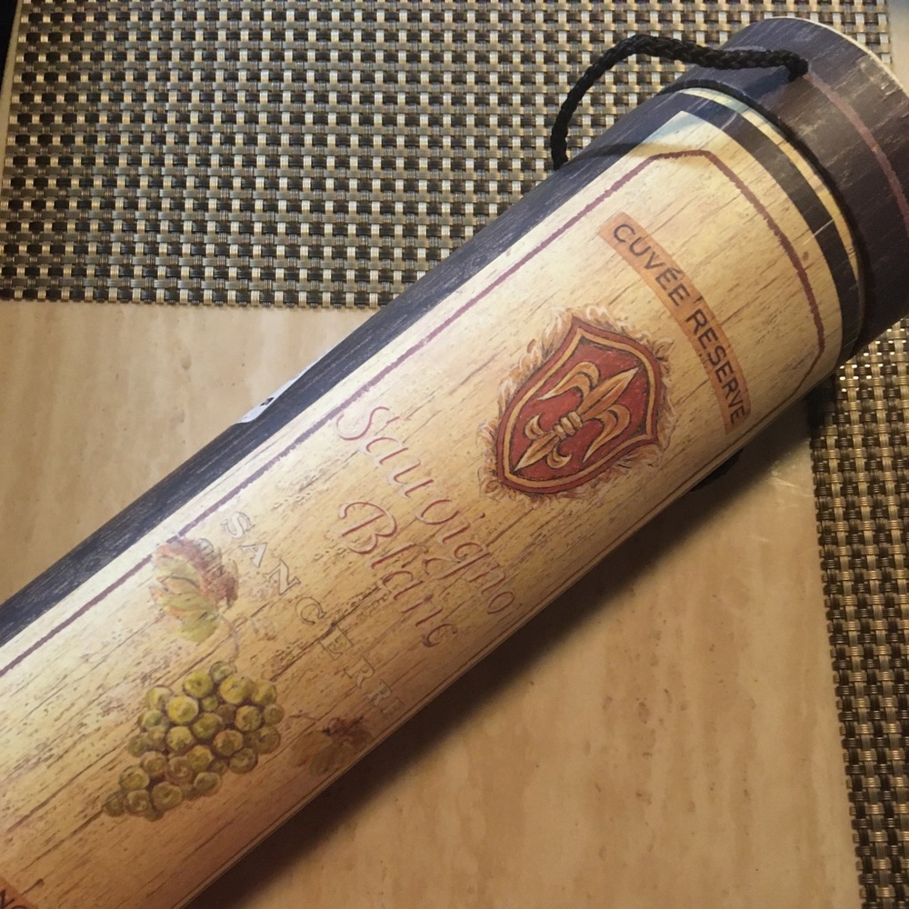 Lauren Hamilton bottle holder